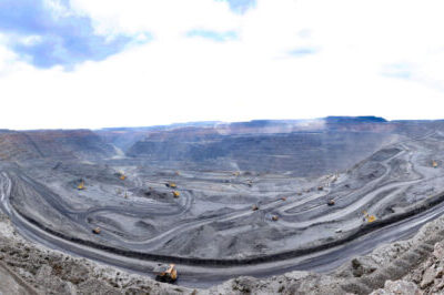 В Нурате создадут гранитный парк