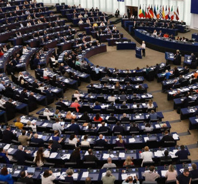 Депутаты ЕС остались без ИИ