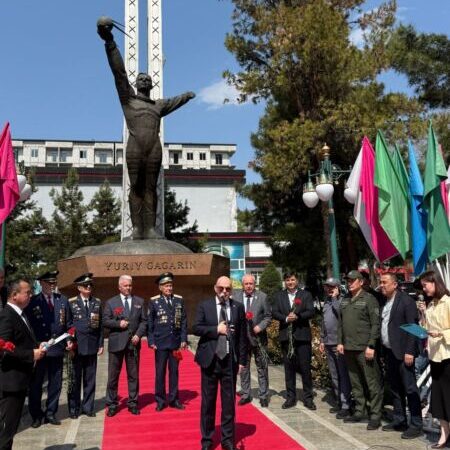 В честь Всемирного дня авиации и космонавтики