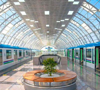 Метро: Сократить интервалы и внедрить вендинг