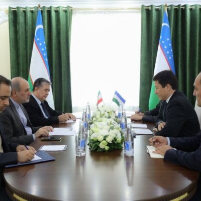 Иран предлагает Узбекистану упростить визовые процедуры